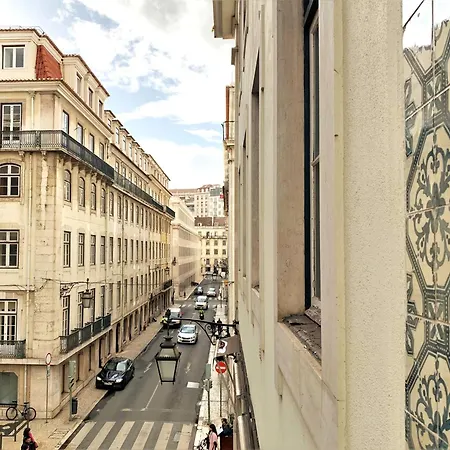 Sj1d Heart Of Baixa With New A/c * Stylish